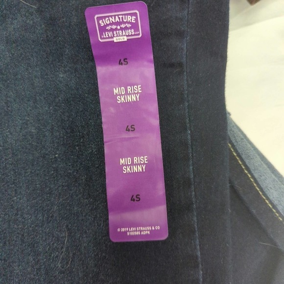 Levi's‎ Strauss Women's Mid Rise Skinny Dark Wash Sz.27 NWT - Picture 10 of 11